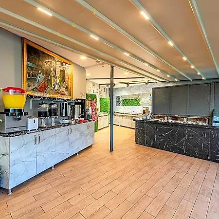 Sultan Hamit Hotel