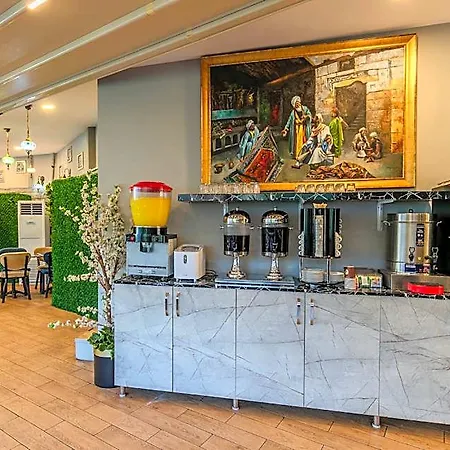 Sultan Hamit Hotel