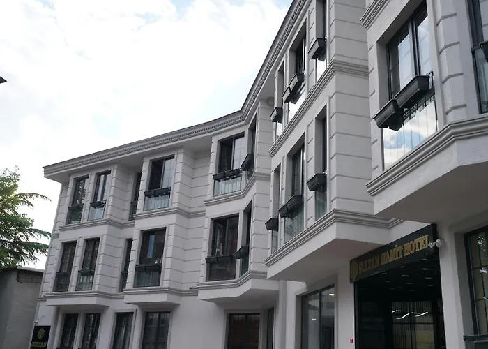 Sultan Hamit Hotel