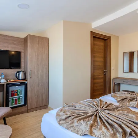 Sultan Hamit Hotel 3*