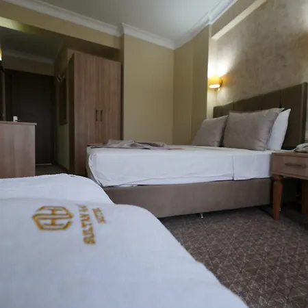 Sultan Hamit ホテル 3*